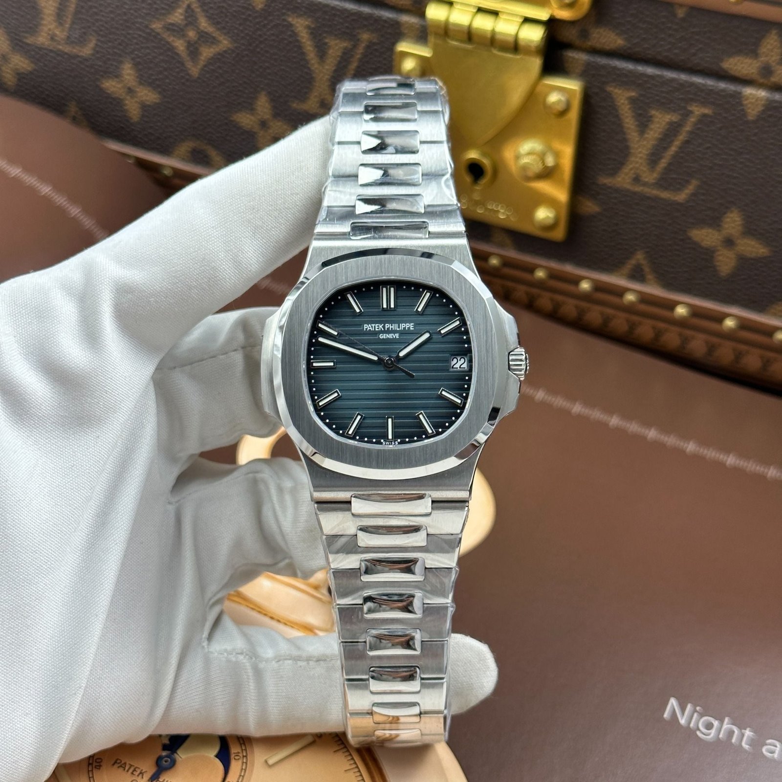 patek philippe nautilus 40mm – edelstahl blau patek philippe nautilus 40mm – edelstahl blau